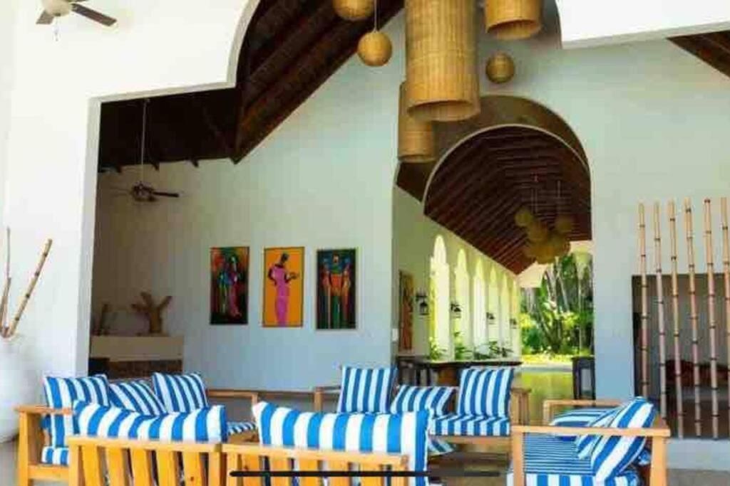 Villa De Ali In Palma Real La Ceiba Exterior photo